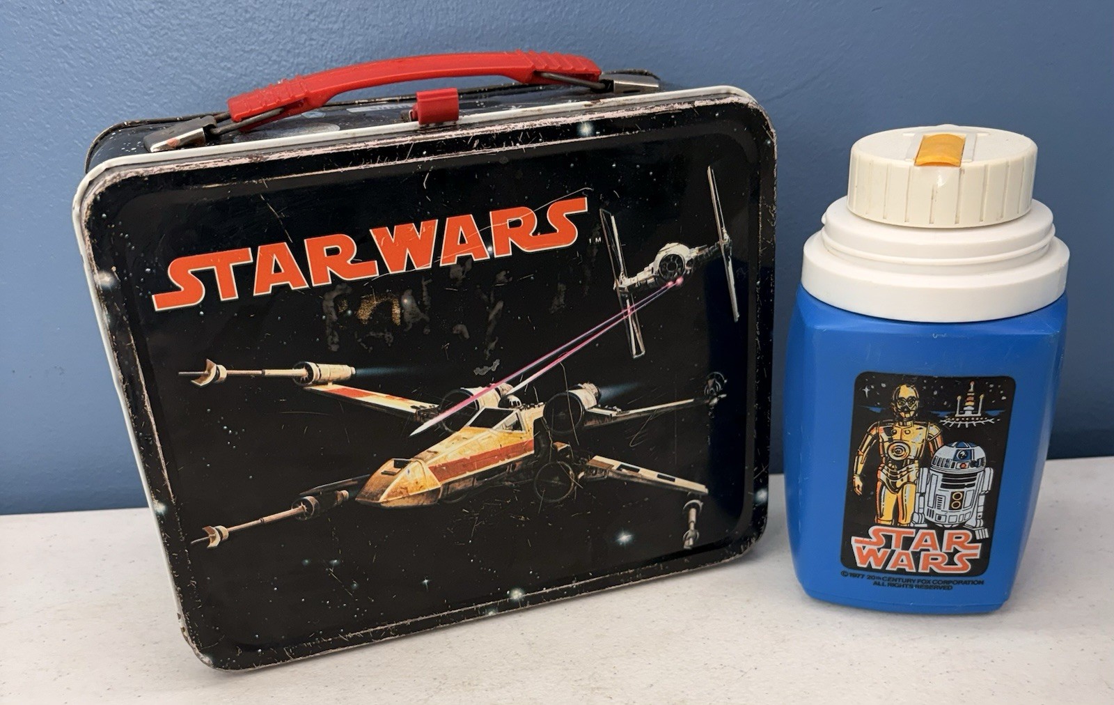 Vintage 1977 Star Wars Metal Lunchbox w/ Thermos