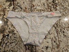 True Vintage Victoria  s Secret PINK Low Rise Cheeky Bikini Panty Medium