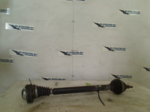 ANTRIEBSWELLE RECHTS VORNE DRIVE SHAFT RIGHT FRONT Volkswagen Polo V (6R) 2013