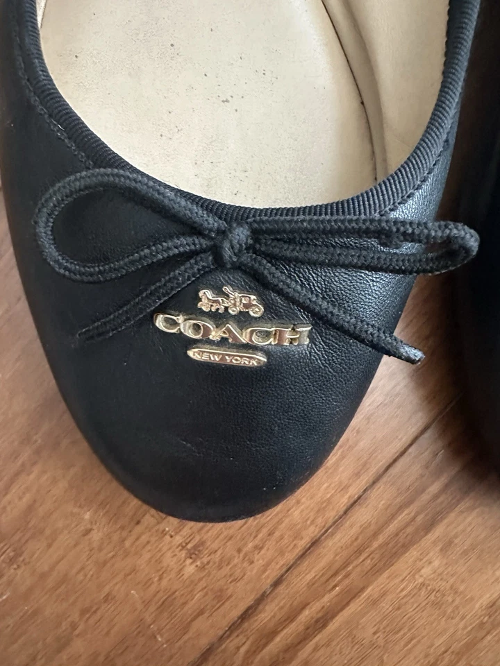 Coach Designer Black Signature Gold Ballerina Flats Sz 10 Women Dress Shoes - Image 3 of 4