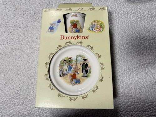 VINTAGE 1989 ROYAL DOULTON BUNNYKINS CHILDRENS SET CEREAL BOWL MUG & PLATE SET *