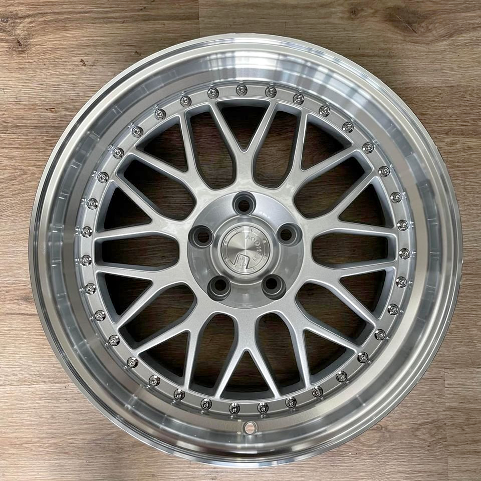 18x8.5 Aodhan AH02 5x100 +35 Silver Machined Lip 18