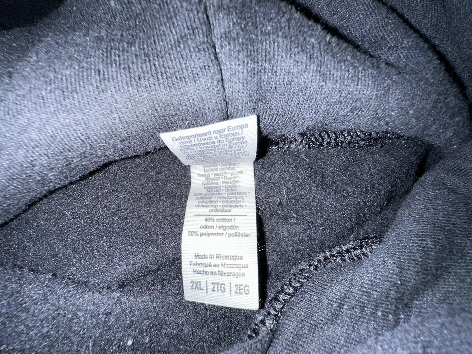 Gildan mens XXL black long sleeve Boston Bruins Feed the Bear Hoodie sweatshirt - Image 3 of 4