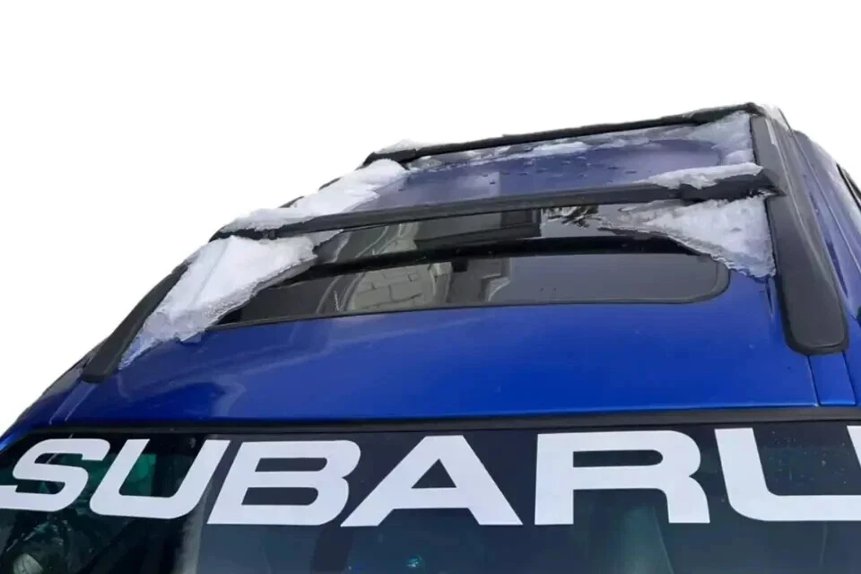 Barras transversales de techo negras para Subaru Baja 2002-2006 se adaptan a rieles empotrados Foto 3 de 4