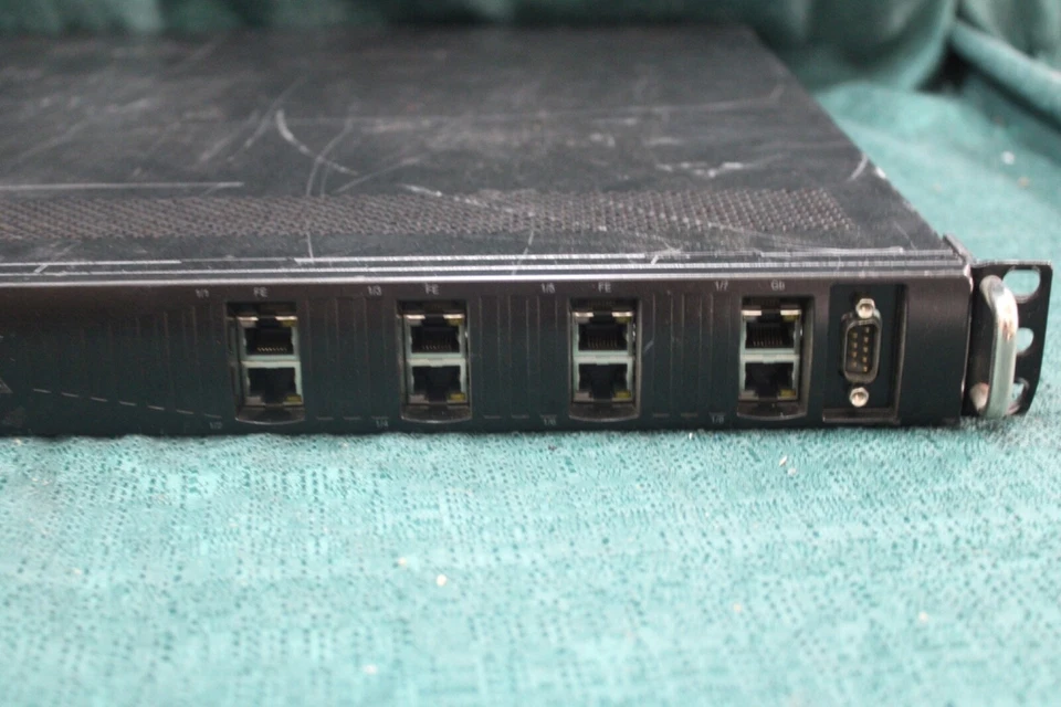 Citrix Access Gateway 7000 NetScaler Systems (6) FE 10/100 And (2) 8 Ports - Image 3 of 4