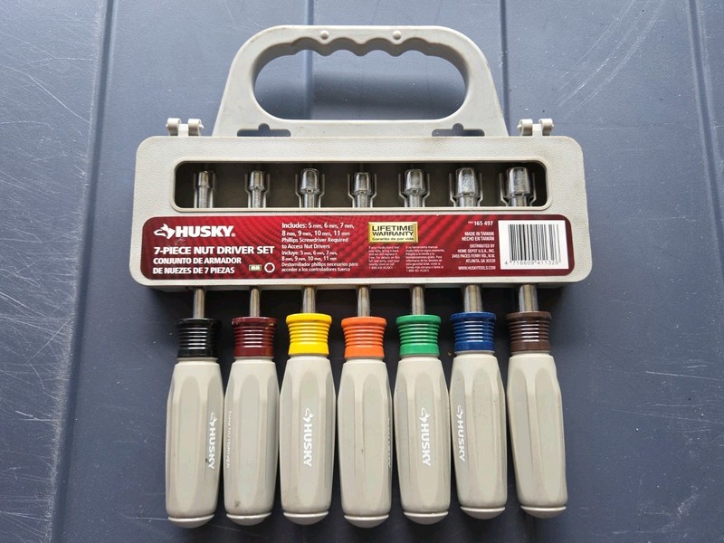 HUSKEY 7 Piece Nut Driver Set 165 497