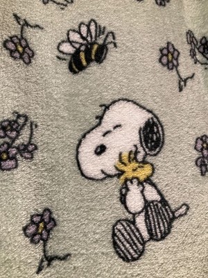 Snoopy Peanuts Berkshire Blanket Spring Snoopy Hugging Woodstock 60x70 Throw