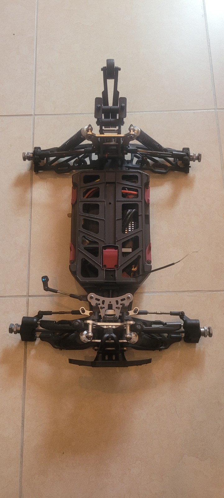 Thunder Tiger MT4 G3 Chassis Roller