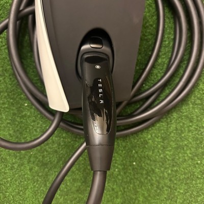 Tesla Universal Wall Connector 48 Amp Charging Charge Station - No
