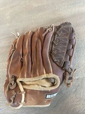 Regent R-600 Dual Hinge Pocket Baseball Glove 03840 Product Of Korea