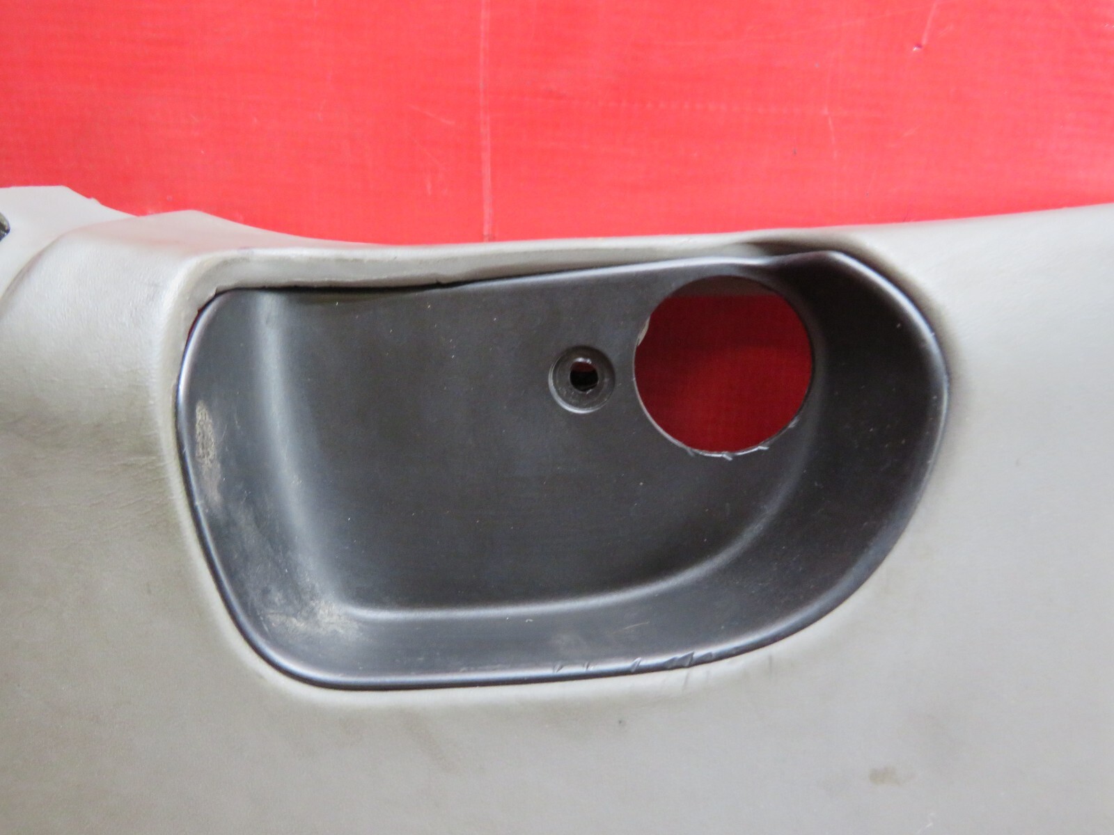 2006 BENTLEY FLYING SPUR  FRONT LEFT SIDE A-PILLAR KICK PANEL