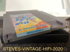 Mega Man 4 NES CARTRIDGE + MANUAL UK PAL ULTRA RARE (NES-4V-UKV) NEAR MINT L@@K!