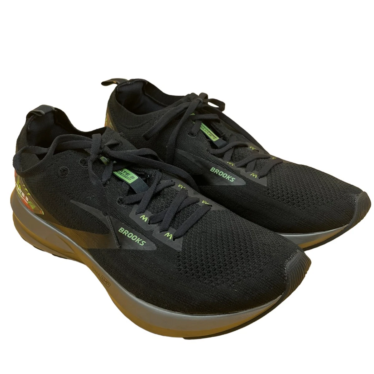 Brooks Mens Levitate 3 LE Getaway Running Shoes Black 110325 1D