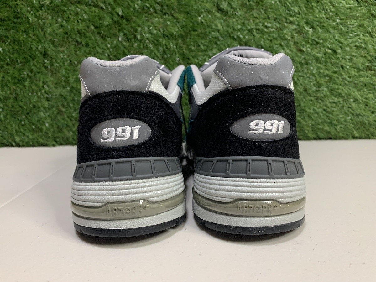 Size 9 - New Balance 991 Made in England Pacific for sale