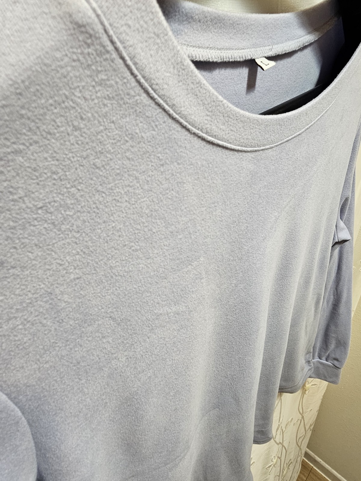 Womens Light Blue Large Top Solid Soft Plain Prac… - image 2