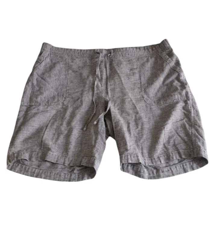Talbots 18W Linen Blend Pinstripe Shorts