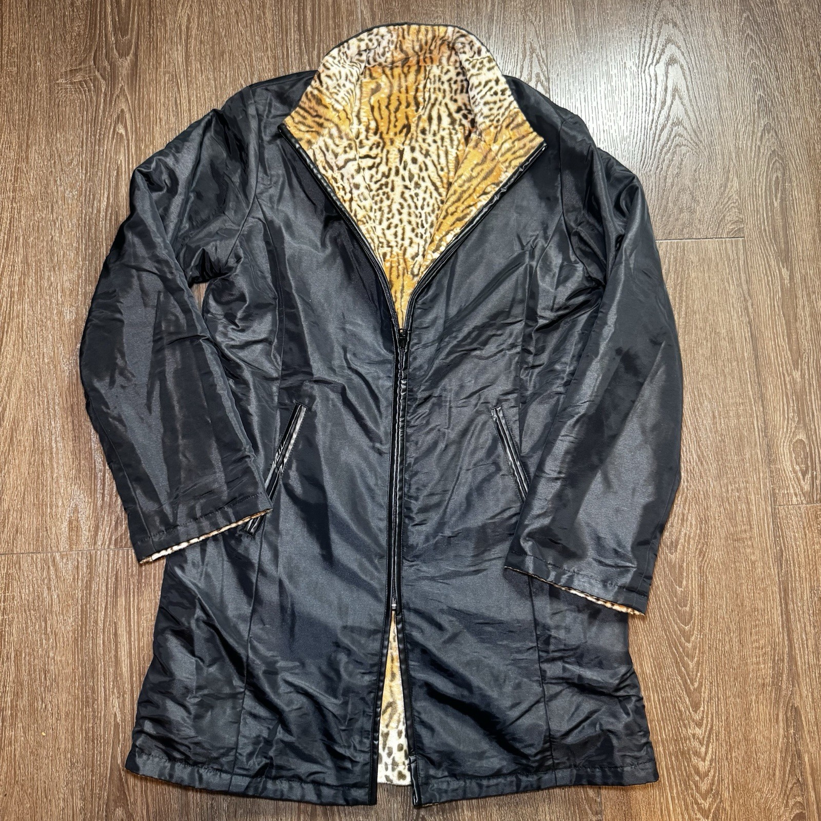Krizia, Vintage KRIZIA Reversible Animal Print Tiger Leopard Black Long Coat Jacket L