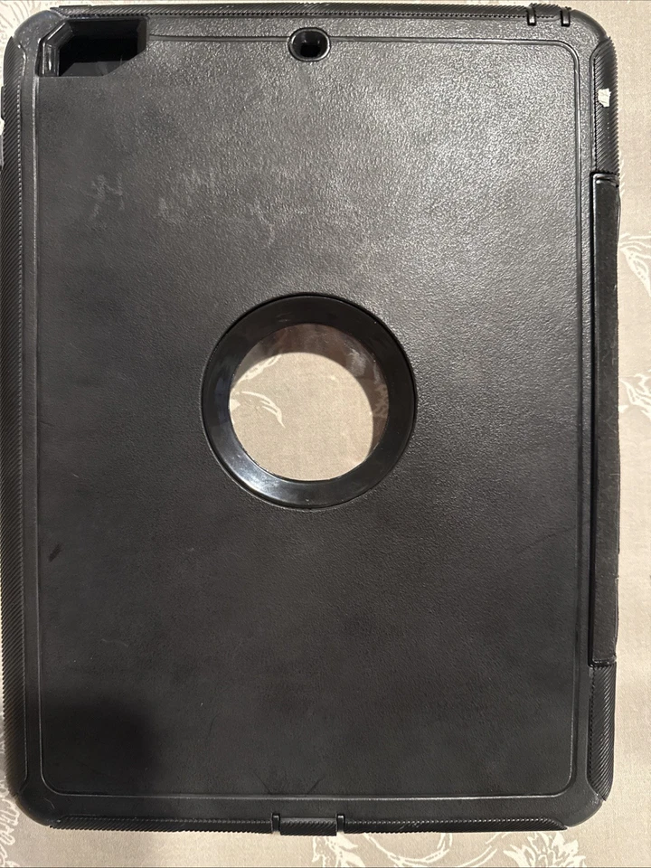 Capa para Apple iPad 5ª e 6ª Geração - Preta - Imagem 2 de 2