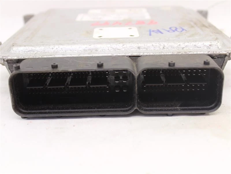 Used Engine Control Module (ECM) fits: 2008 Kia Rondo Electronic Control Module Foto 3 de 4