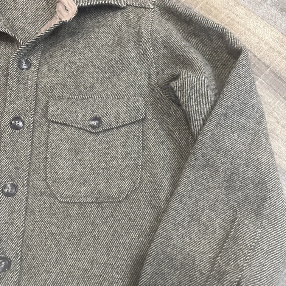Vintage WOOLRICH Mens Shirt Wool Flannel Gray-Brown 15 XL 60s 70s Pockets READ - Image 4 of 4