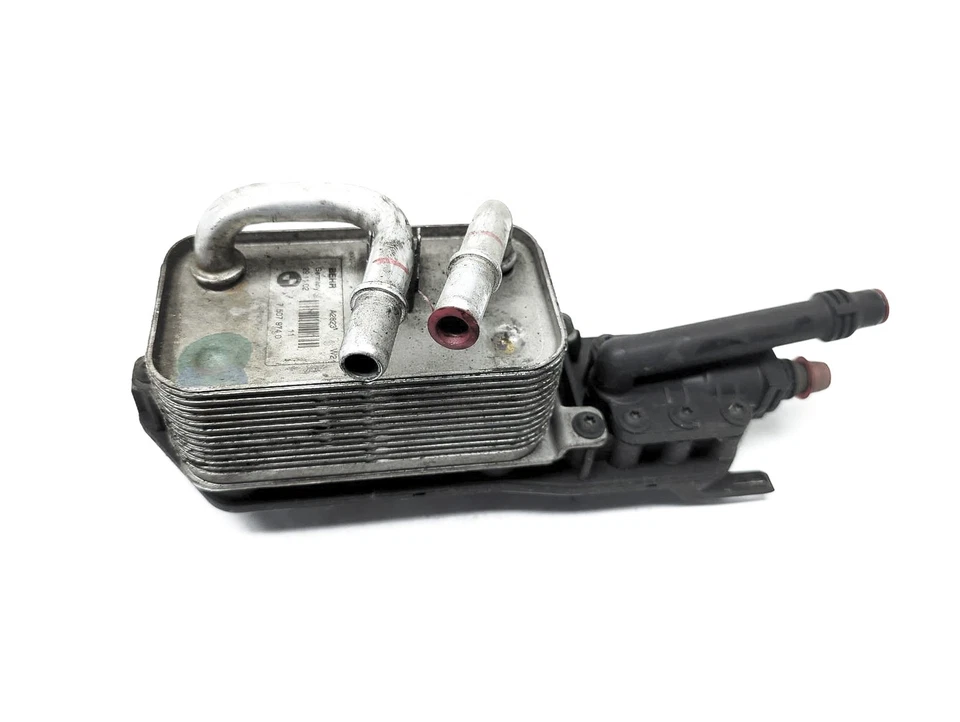 Intercambiador de calor de aceite de transmisión BMW 745LI 2002-2005 4X4 17-21-7-507-974 Foto 4 de 4