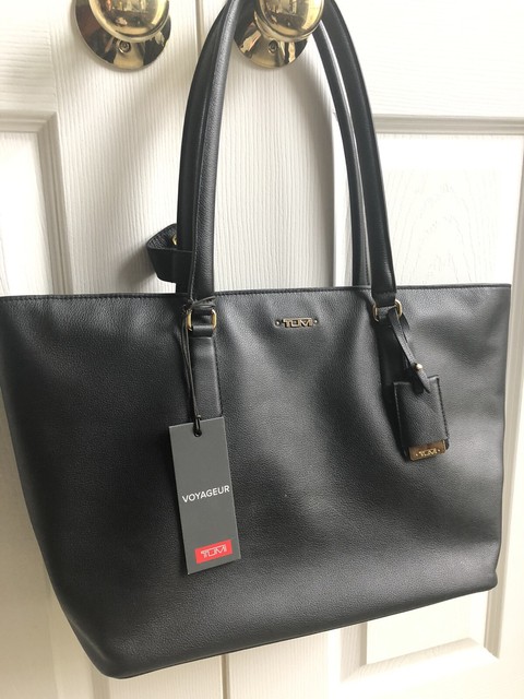 Tumi Voyageur Black Small M-tote 