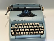 1960's Vintage Sears Tower Constellation Portable Typewriter w/Case Mint Green