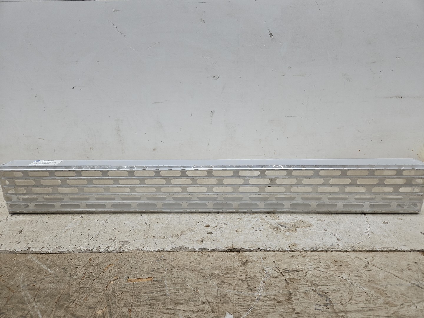 Mack Fuel Tank Step 85QM4192M2