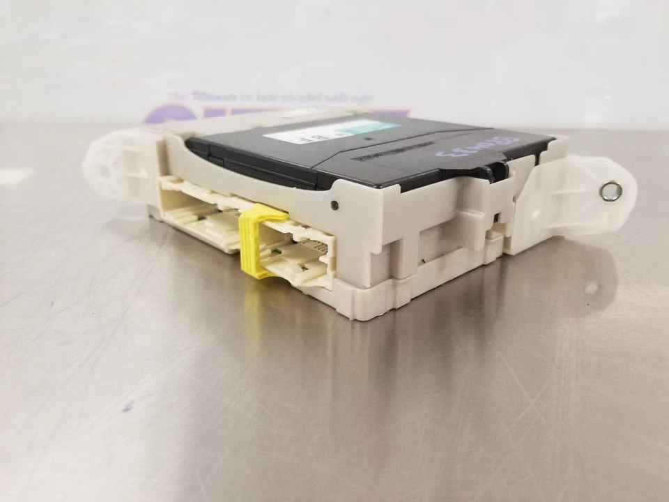 13 2013 LEXUS GX460 MÓDULO DE CONTROL DE RED MULTIPLEX 8922160181 Foto 4 de 4