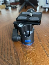 Benro IH0 Single Action Ball Head for tripod - Max Load 13.2 lb