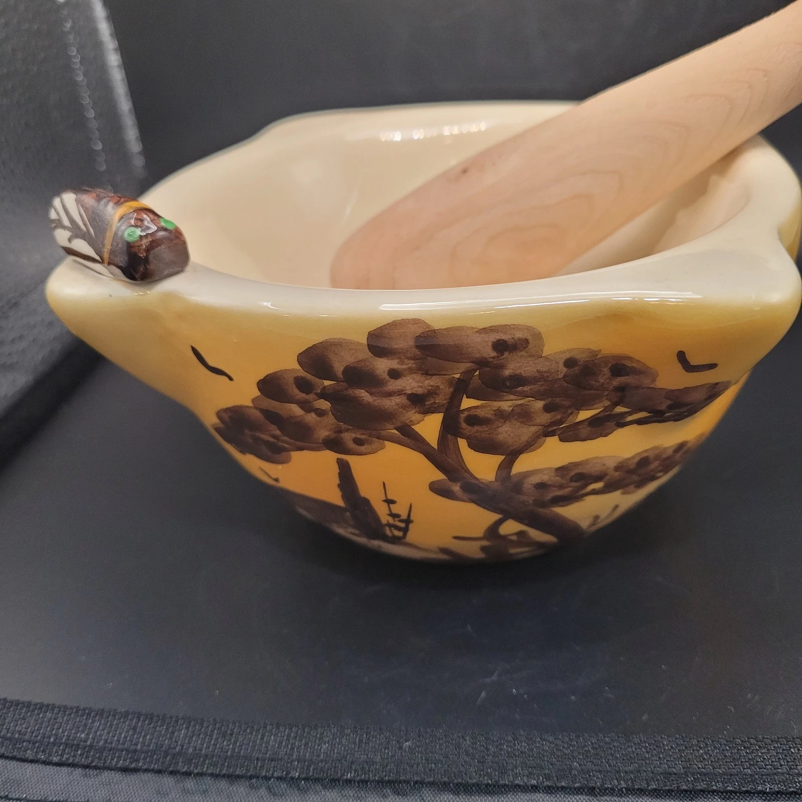 Signed Provence Marseille Pottery Mortar Yellow Glazed/ Brown Scene Bee Attached