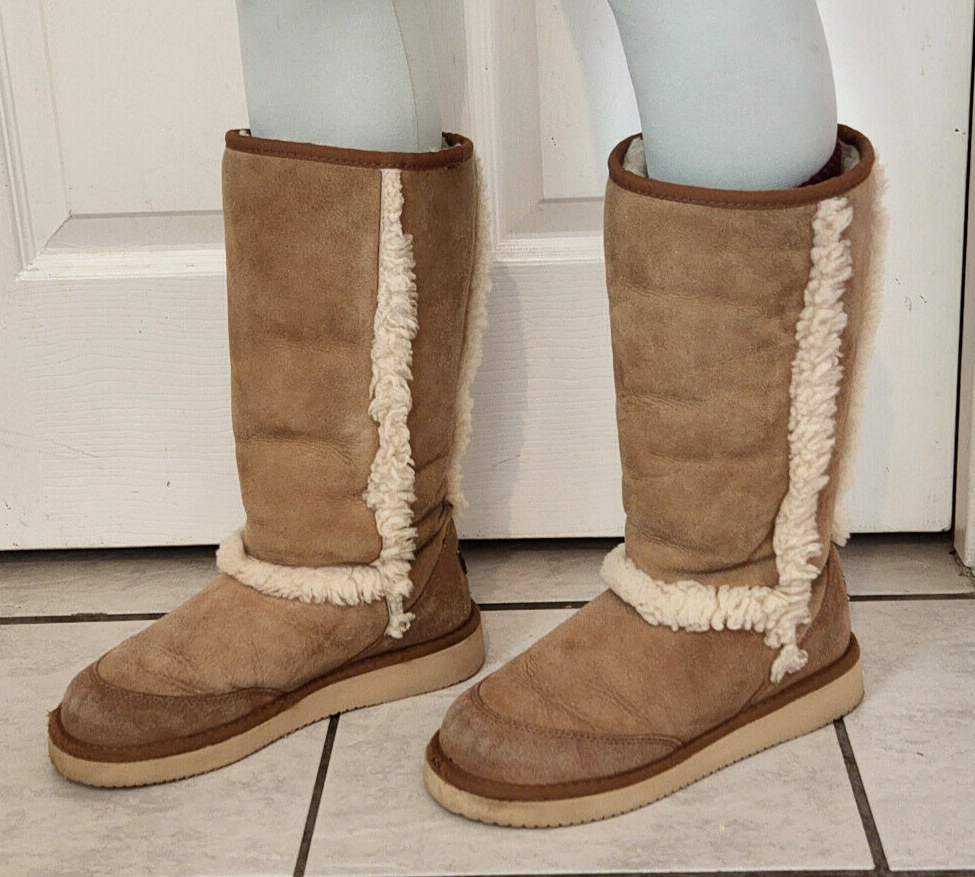 UGG Tall Chestnut Sundance Sunburst Sheepskin Leather Size