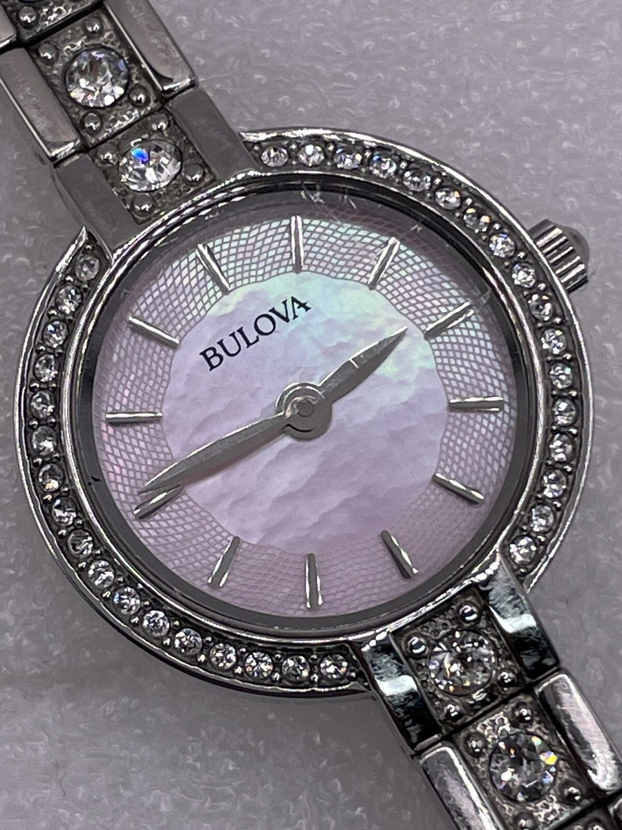 BULOVA Crystal Ladies Watch Item No. 96X131, Not working  display picture 1