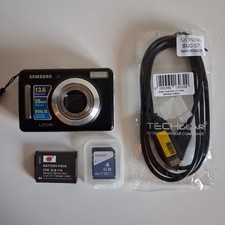 Samsung Digital Camera L310W 13.6MP 28mm Wide Lens 4GB SD Card Battery Charger