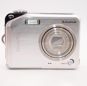 Fujifilm Finepix V10 | eBay