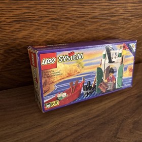 LEGO Pirates: Imperial Armada Sentry (6244) 100% Complete w/ Instructions & Box