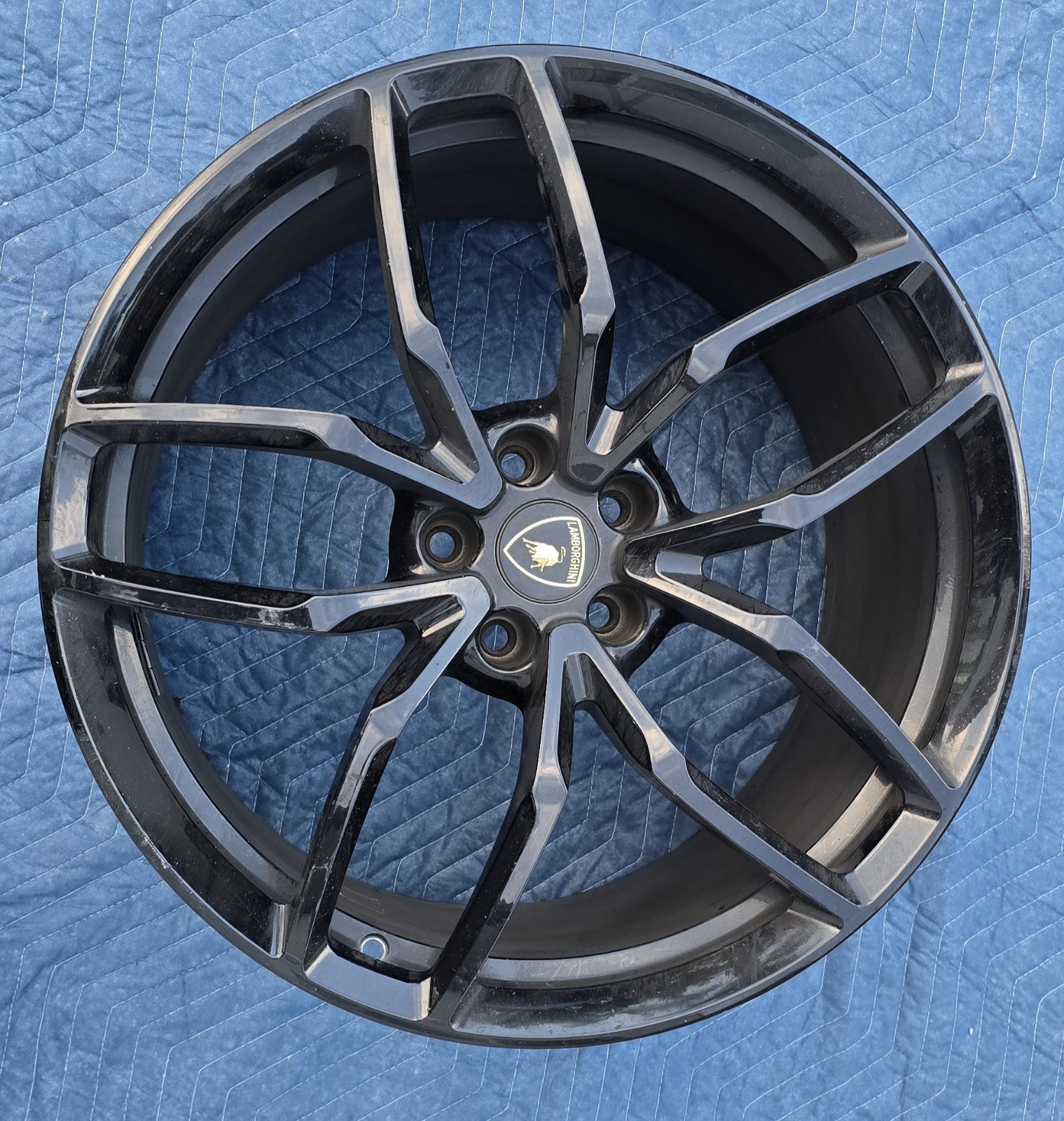 Lamborghini Huracan LP580 610 Rear Wheel Used 4T0601017Q Lp610 Black Mimas