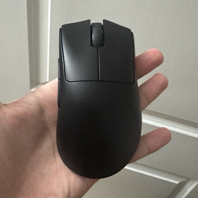 Razer DeathAdder V3 Pro Wireless Gaming Mouse