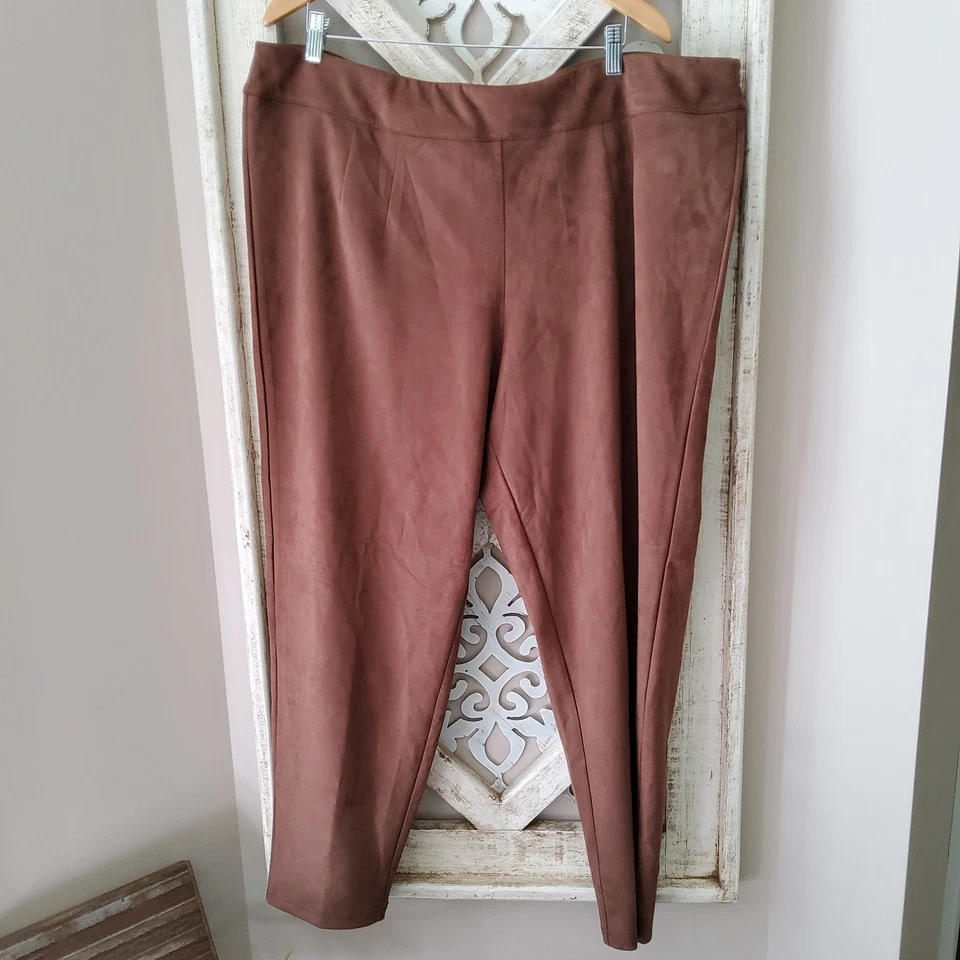 Hearts of Palm Plus Teal the Show Faux Suede Pull-on Elastic Pants n Cocoa Brown - Image 3 of 4