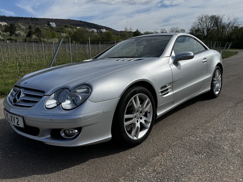 Mercedes SL500 387 PS Vario Dach R230 incl. Dokumentation volle Service Historie