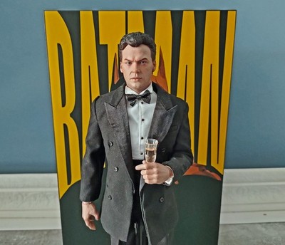 BATMAN MICHAEL KEATON als BRUCE WAYNE 1:6 / Sammlerfigur MAT012