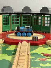 RARE Thomas  Friends Wooden Railway 1992 Thomas Engine Good Condition