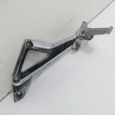 Kawasaki ZR 1100 Zephyr Repose-pieds gauche Fixation 85071 - Photo 1/4
