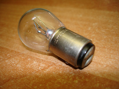 Original Volvo 480 S60 V70 S80 XC90 XC70 Glühlampe Lampe Positionsleuchte 989823