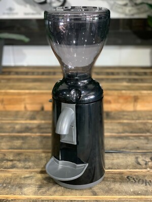 【Nuova Simonelli】シモネリ Grinta コーヒー グラインダー NUOVA SIMONELLI GRINTA ON DEMAND BRAND NEW BLACK ESPRESSO COFFEE