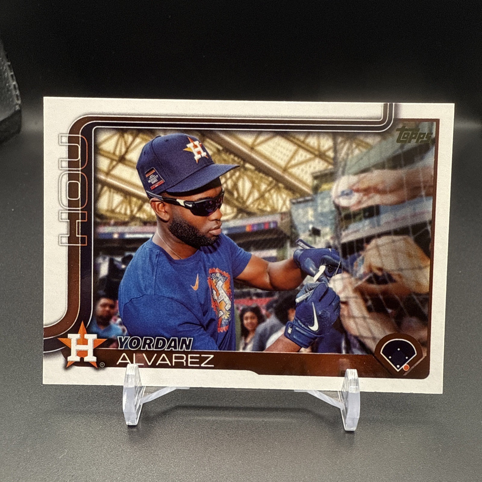 2025 Topps Series 1 Golden Mirror Yordan Alvarez SSP #244!!