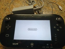 Great Condition Black Wii U Gamepad w/OEM Charger