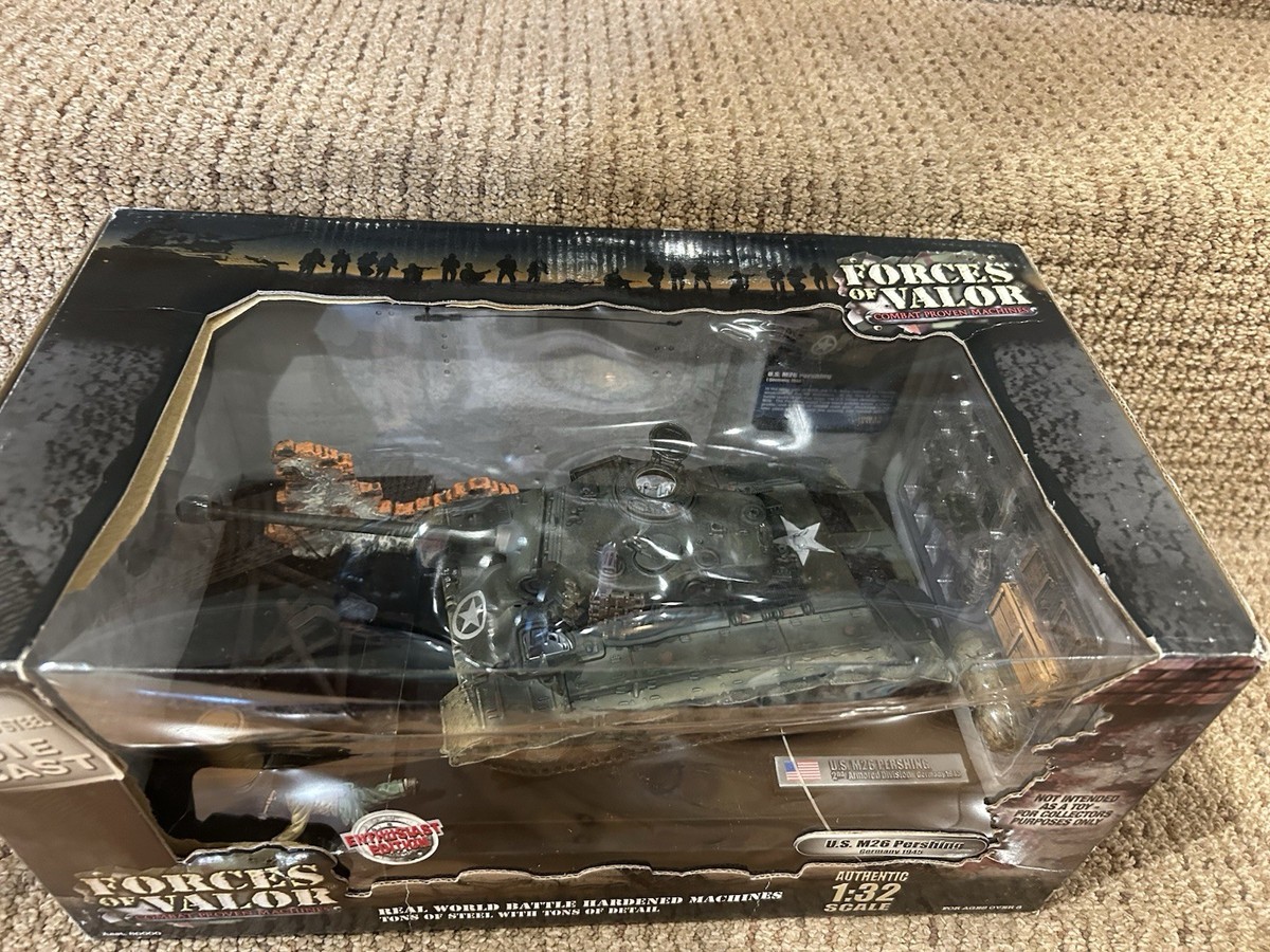 Unimax 1/32 Forces of Valor US M26 Pershing Germany 1945