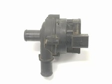 Pompe à eau Nissan QASHQAI