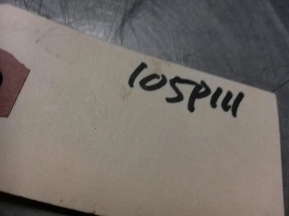 Soporte de montaje de motor para 94-95 Kia Sephia 1.6 Foto 2 de 3